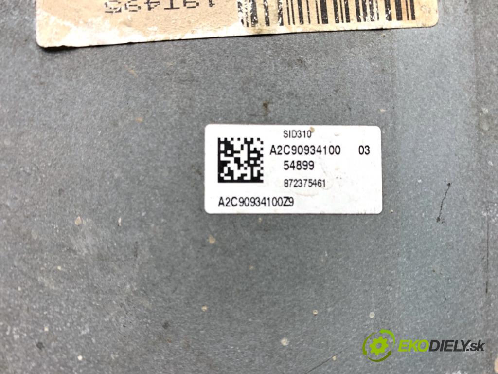 MERCEDES-BENZ CLA coupe coupe 2017 80 kW CLA 180 CDI / d (117.312) 1461 riadiaca jednotka Motor A6079002300 (Riadiaca jednotka)