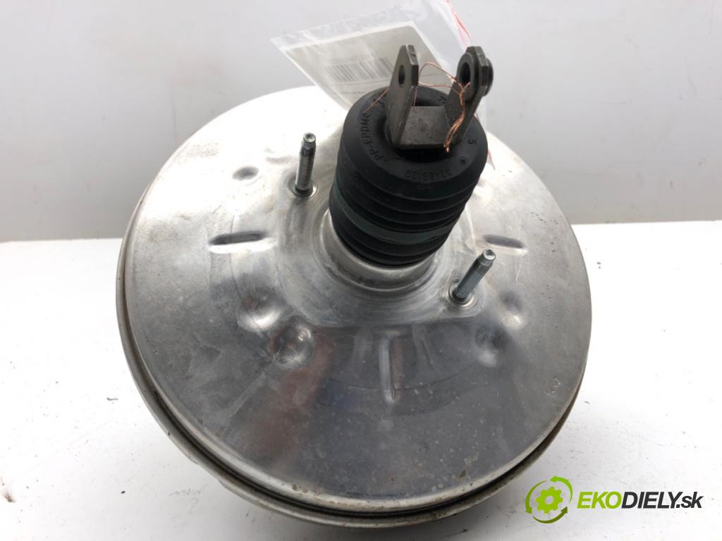 MERCEDES-BENZ CLA coupe coupe 2017 80 kW CLA 180 CDI / d (117.312) 1461 Posilovač bŕzd A2464301230