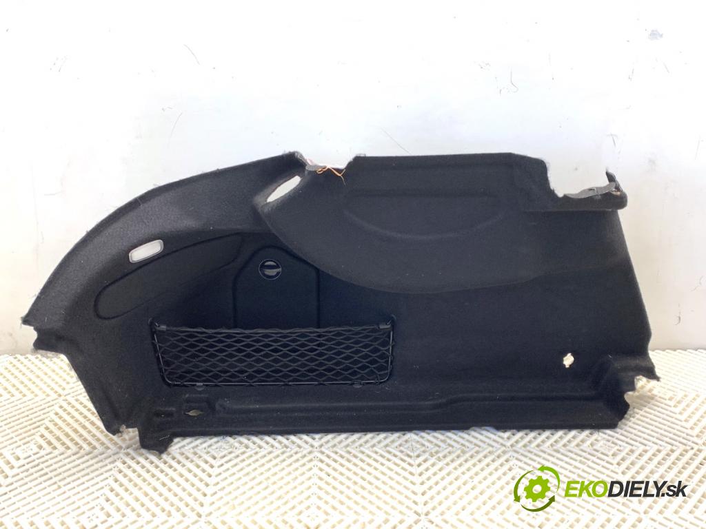 MERCEDES-BENZ CLA coupe coupe 2017 80 kW CLA 180 CDI / d (117.312) 1461 ča kufra levý A1176907300