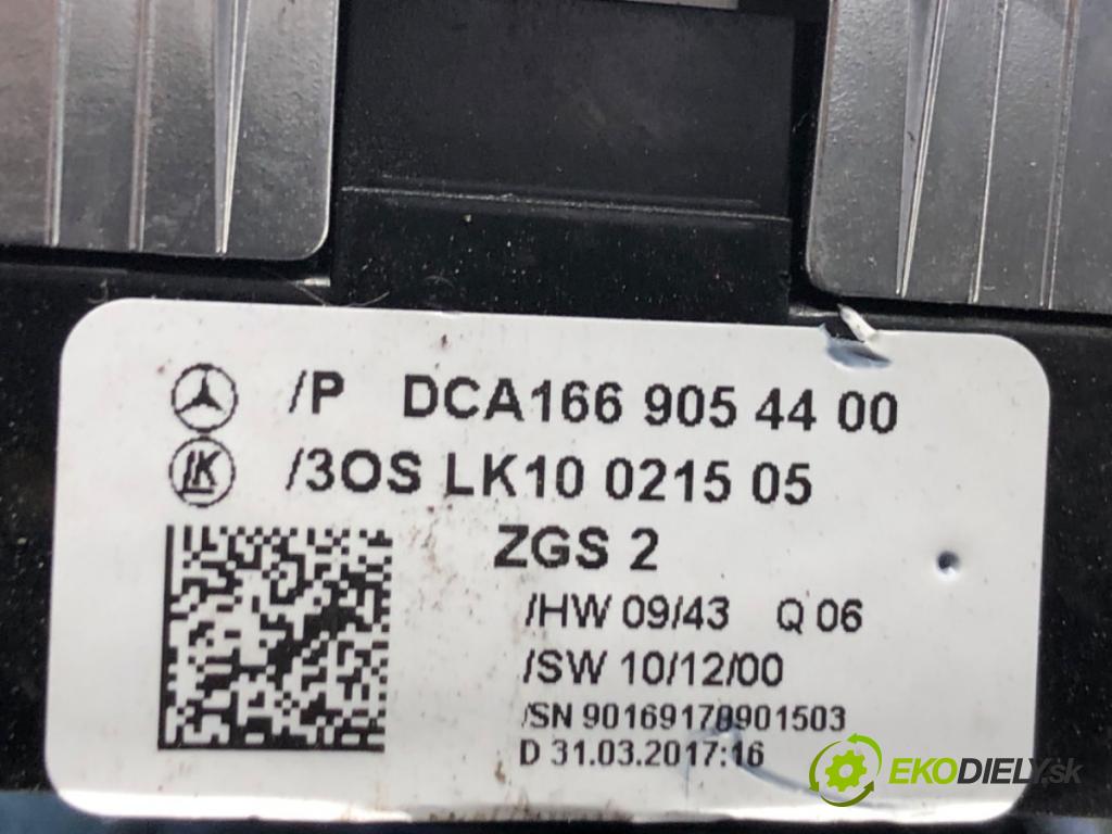 MERCEDES-BENZ CLA coupe coupe 2017 80 kW CLA 180 CDI / d (117.312) 1461 přepínač oken A1669054400 (Páčky pod volantem)