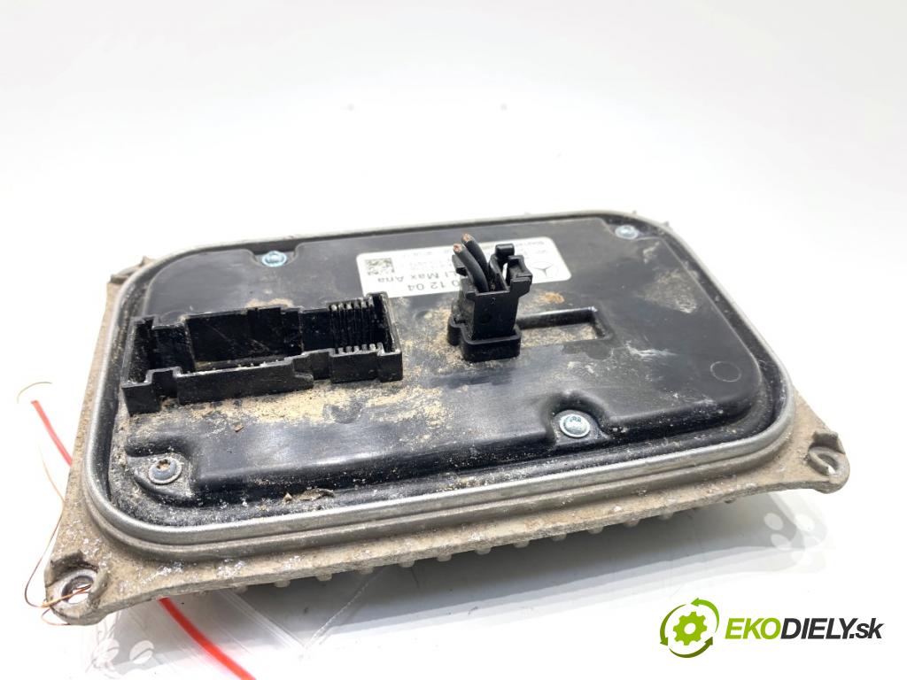 MERCEDES-BENZ CLA coupe coupe 2017 80 kW CLA 180 CDI / d (117.312) 1461 Menič XENON A1769001204 (Riadiaca jednotka xenónu)