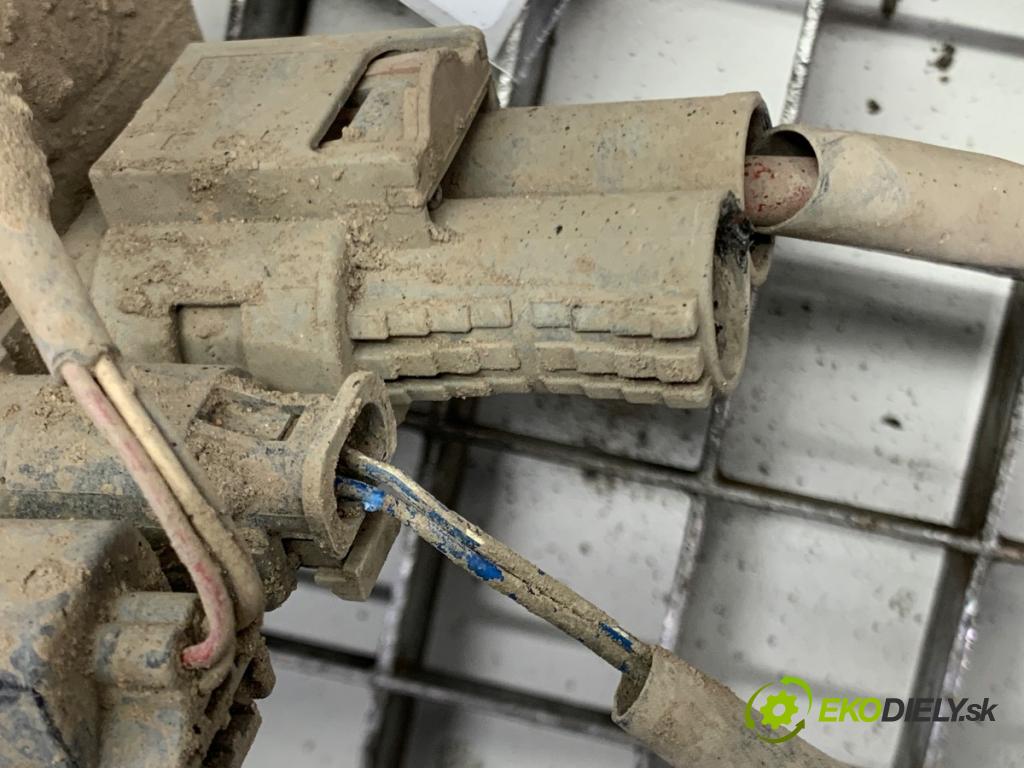 MERCEDES-BENZ CLA coupe coupe 2017 80 kW CLA 180 CDI / d (117.312) 1461 riadenie volantu Riadenie 6820000308