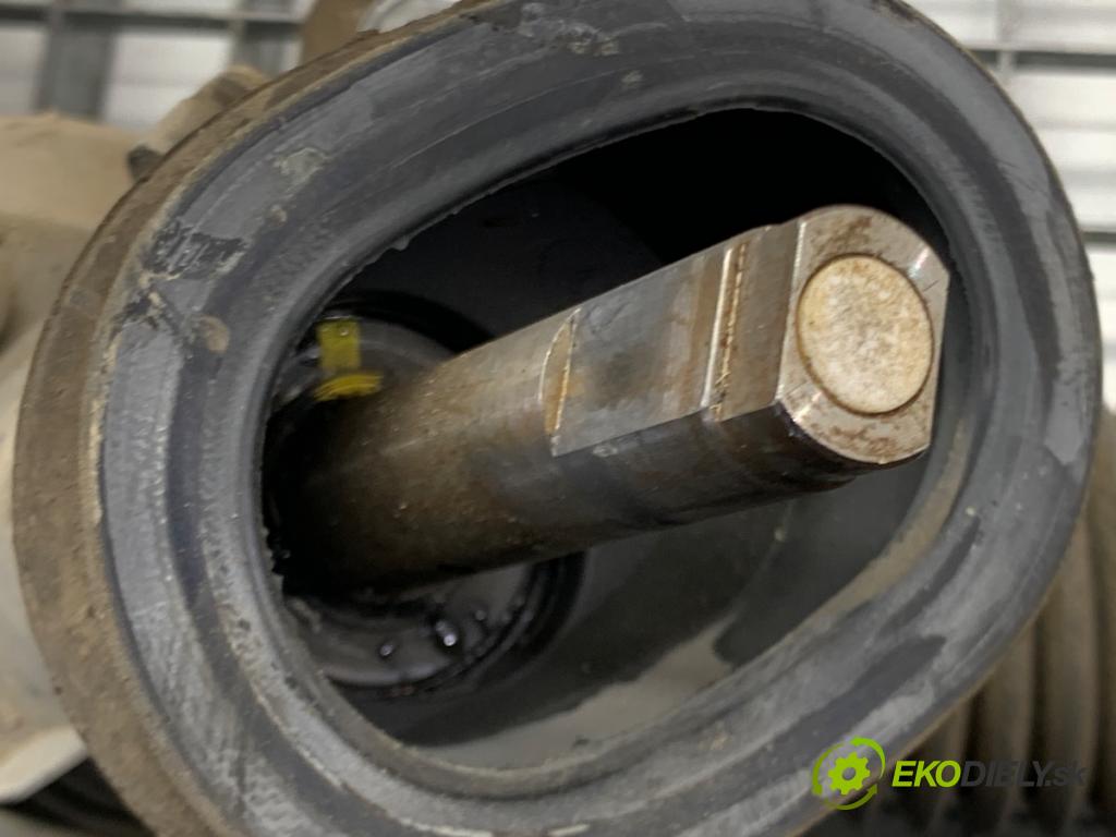 MERCEDES-BENZ CLA coupe coupe 2017 80 kW CLA 180 CDI / d (117.312) 1461 riadenie volantu Riadenie 6820000308