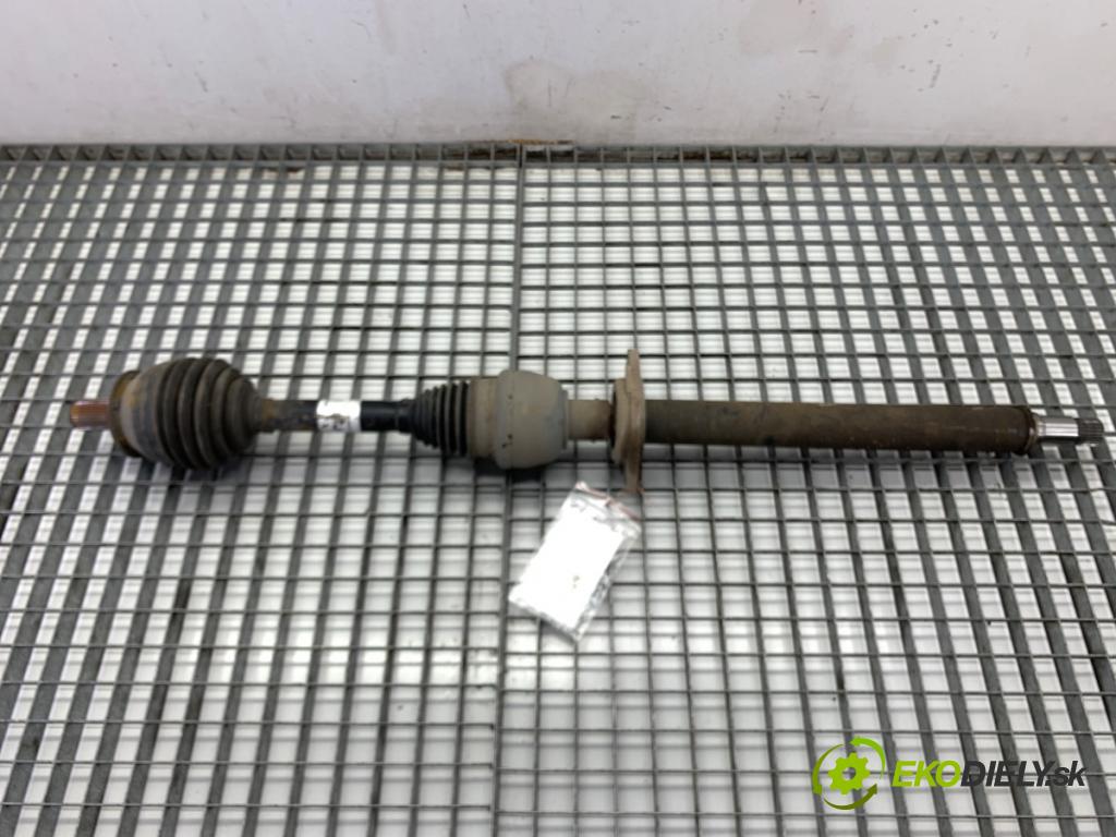 MERCEDES-BENZ CLA coupe coupe 2017 80 kW CLA 180 CDI / d (117.312) 1461 Poloos pravy predný 2463309100