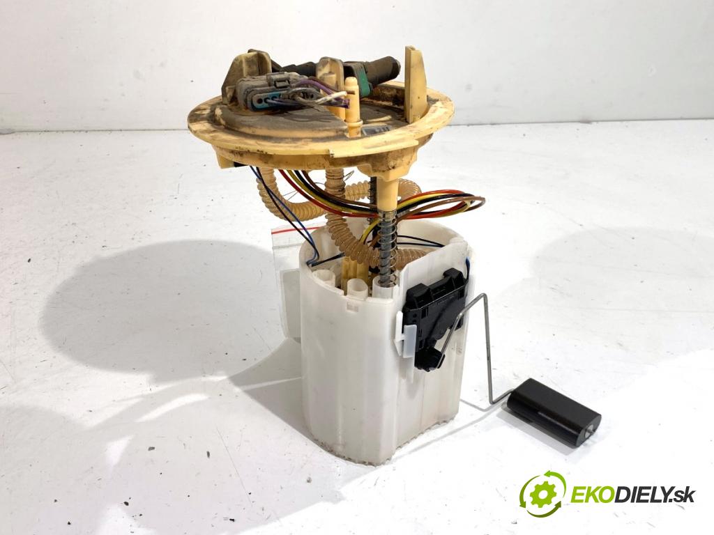 MERCEDES-BENZ CLA coupe coupe 2017 80 kW CLA 180 CDI / d (117.312) 1461 Pumpa paliva A2464701494