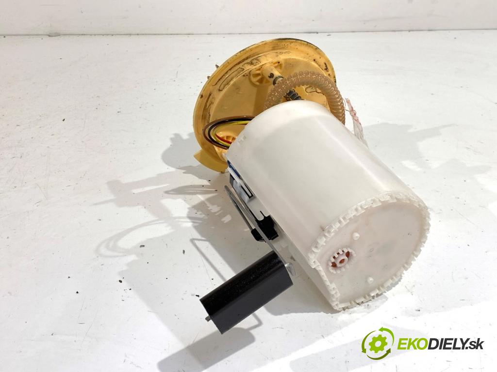 MERCEDES-BENZ CLA coupe coupe 2017 80 kW CLA 180 CDI / d (117.312) 1461 Pumpa paliva A2464701494