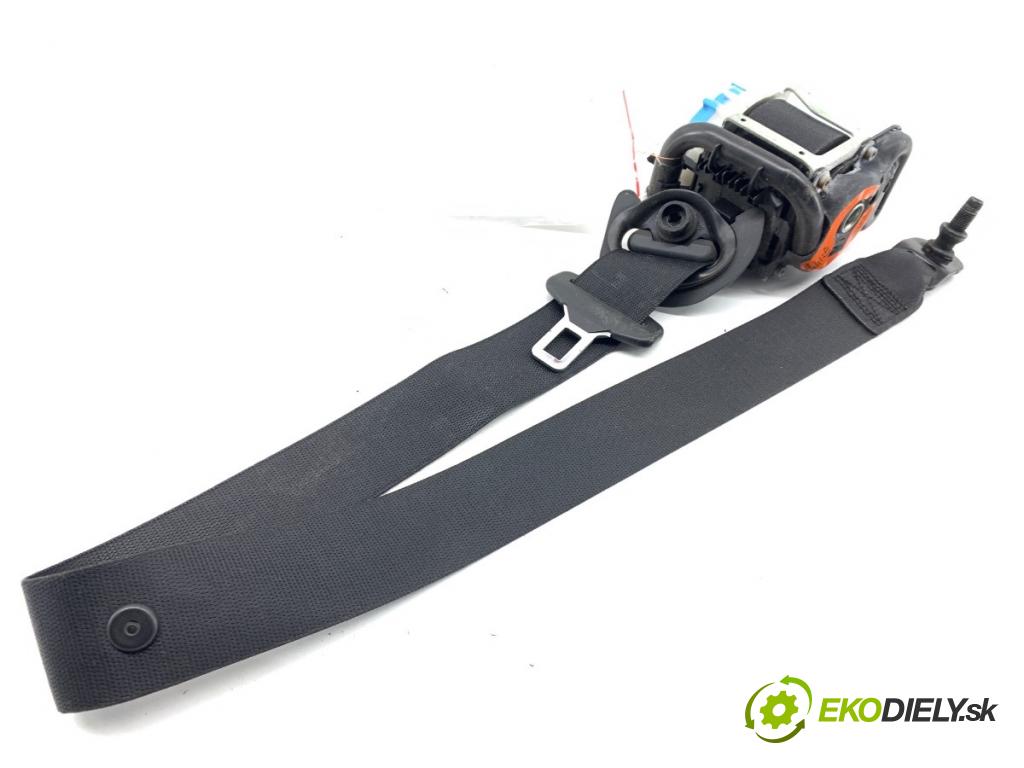 MERCEDES-BENZ CLA coupe coupe 2017 80 kW CLA 180 CDI / d (117.312) 1461 držák bezpečnost levý přední část 