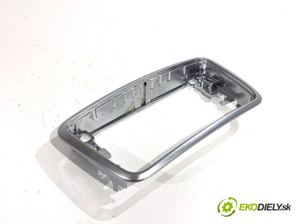 MERCEDES-BENZ CLA coupe coupe 2017 80 kW CLA 180 CDI / d (117.312) 1461 lišty kryt A1766890018 (Lišta)