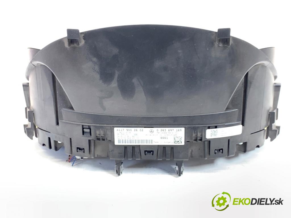 MERCEDES-BENZ CLA coupe coupe 2017 80 kW CLA 180 CDI / d (117.312) 1461 prístrojovka A1179002602 (Přístrojová deska)