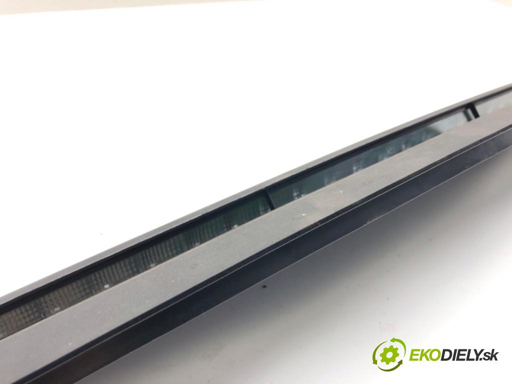 MERCEDES-BENZ CLA coupe coupe 2017 80 kW CLA 180 CDI / d (117.312) 1461 světlo brzdových světel