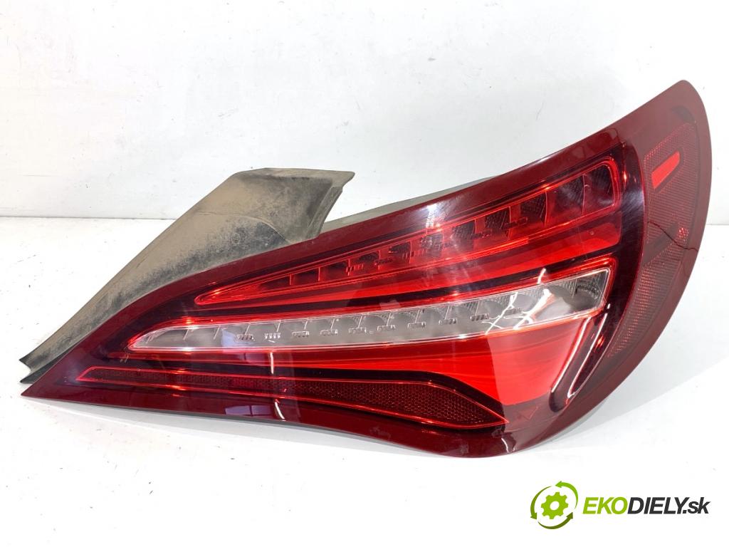 MERCEDES-BENZ CLA coupe coupe 2017 80 kW CLA 180 CDI / d (117.312) 1461 Svetlo pravy zad A1179063800
