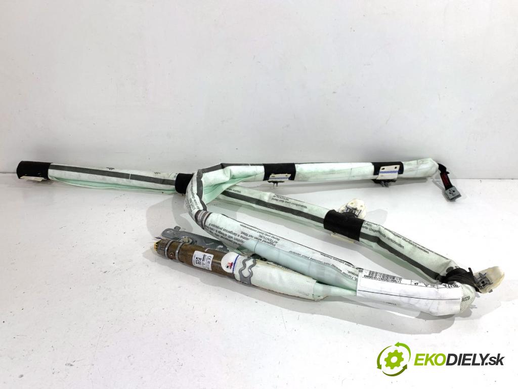 MERCEDES-BENZ CLA coupe coupe 2017 80 kW CLA 180 CDI / d (117.312) 1461 Stropný pravy 622671500D