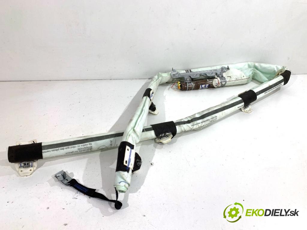 MERCEDES-BENZ CLA coupe coupe 2017 80 kW CLA 180 CDI / d (117.312) 1461 Stropný ľavy 622671501D