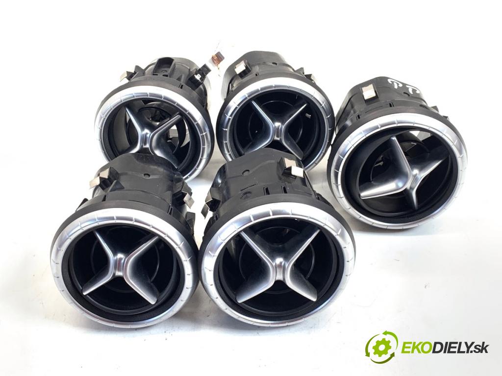 MERCEDES-BENZ CLA coupe coupe 2017 80 kW CLA 180 CDI / d (117.312) 1461 kratký kúrenia predný 