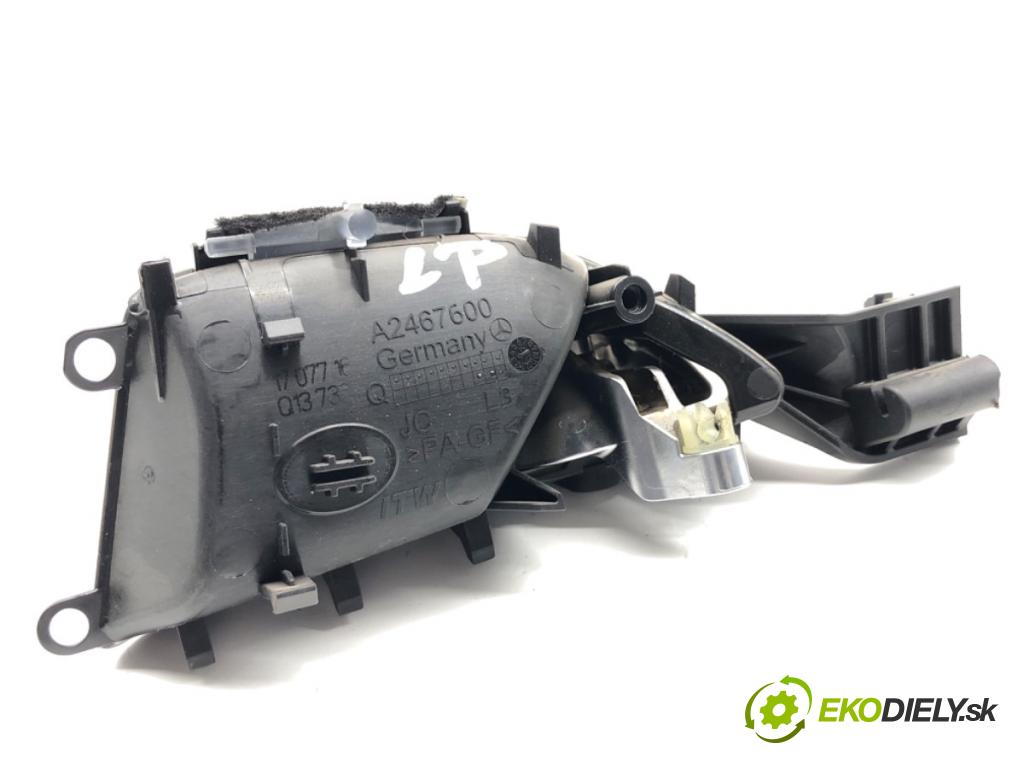 MERCEDES-BENZ CLA coupe coupe 2017 80 kW CLA 180 CDI / d (117.312) 1461 klika vnitřní levý přední část A2467600