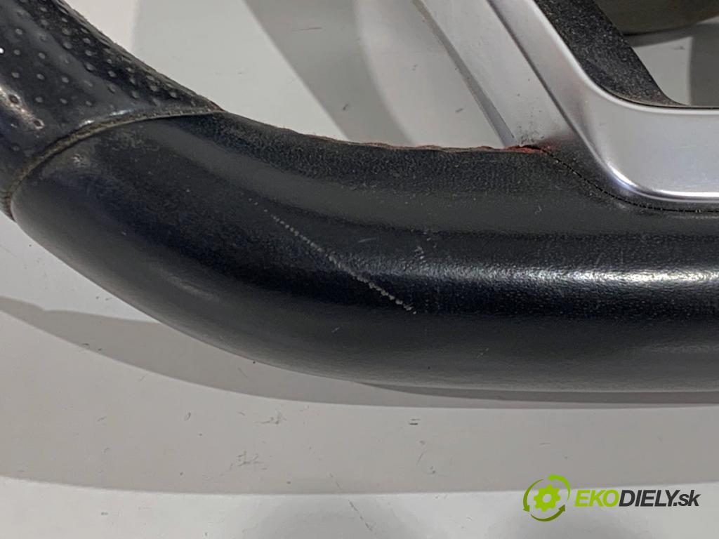 MERCEDES-BENZ CLA coupe coupe 2017 80 kW CLA 180 CDI / d (117.312) 1461 volant  (Volant)