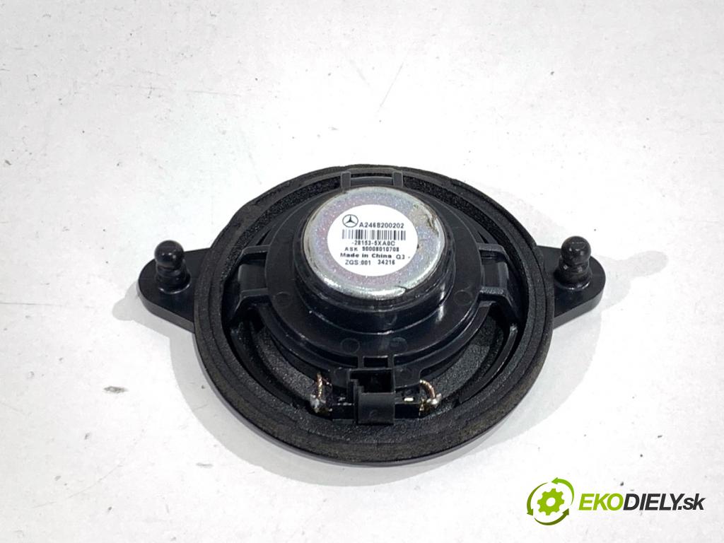 MERCEDES-BENZ CLA coupe coupe 2017 80 kW CLA 180 CDI / d (117.312) 1461 reproduktory A2468200502 A2468200202