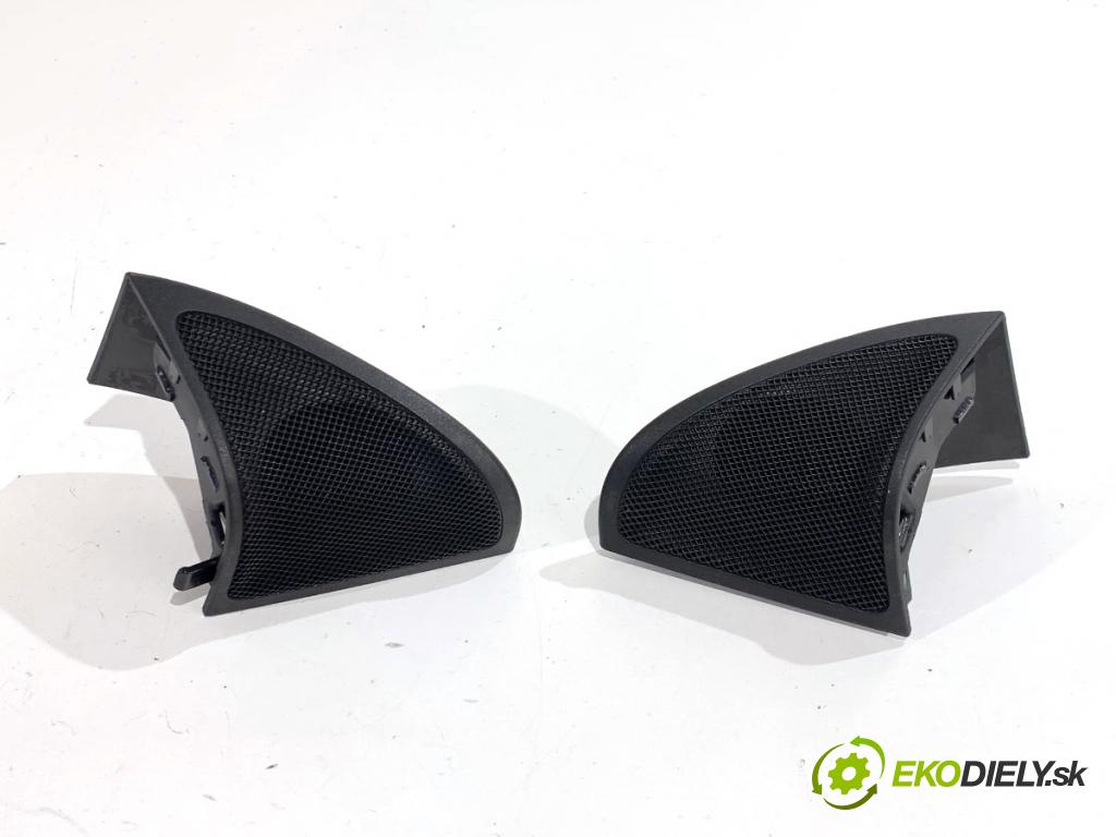 MERCEDES-BENZ CLA coupe coupe 2017 80 kW CLA 180 CDI / d (117.312) 1461 reproduktory A2468200502 A2468200202