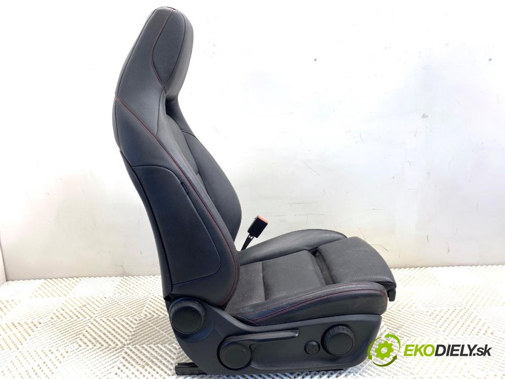 MERCEDES-BENZ CLA coupe coupe 2017 80 kW CLA 180 CDI / d (117.312) 1461 Sedadlo pravy predný