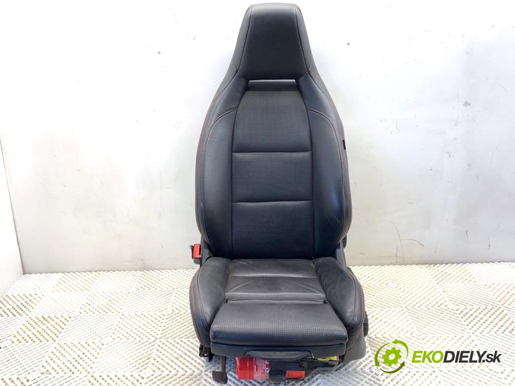 MERCEDES-BENZ CLA coupe coupe 2017 80 kW CLA 180 CDI / d (117.312) 1461 sedadlo levý přední část 