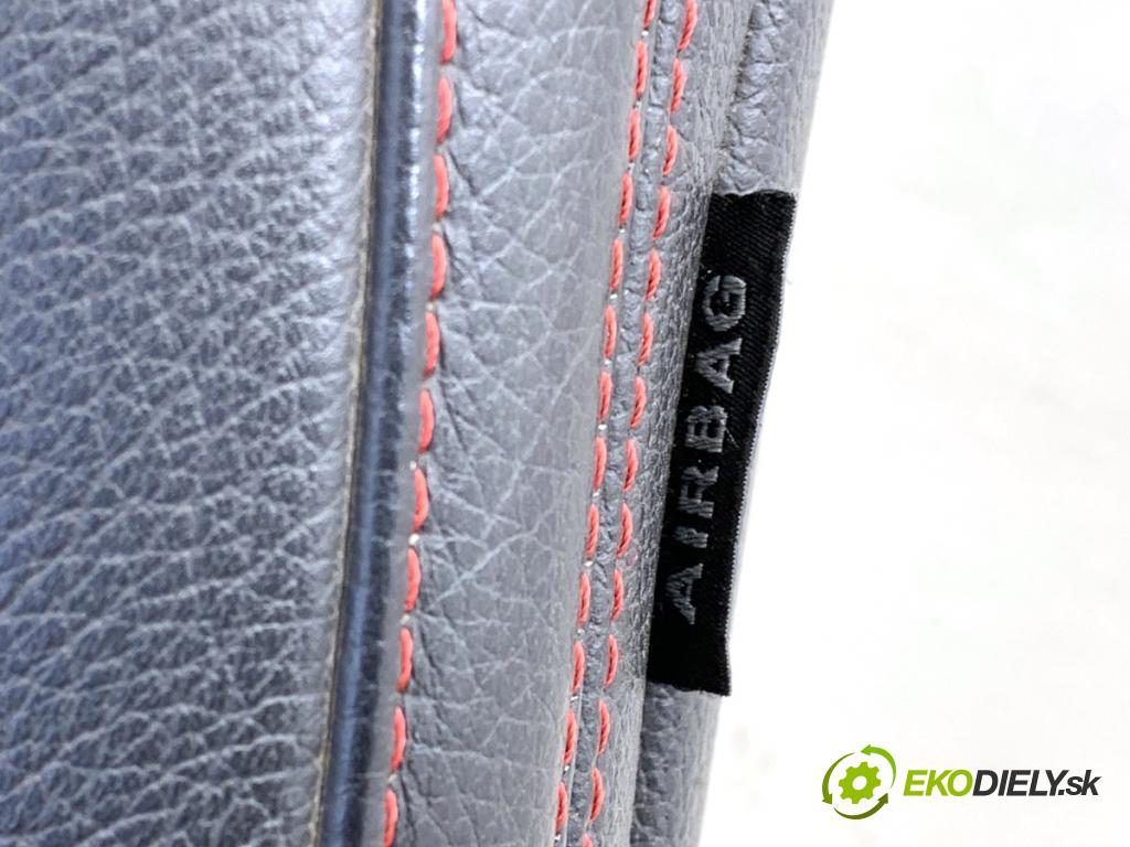 MERCEDES-BENZ CLA coupe coupe 2017 80 kW CLA 180 CDI / d (117.312) 1461 Sedadlo ľavy predný