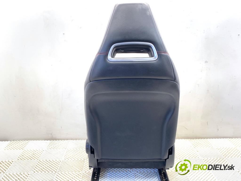 MERCEDES-BENZ CLA coupe coupe 2017 80 kW CLA 180 CDI / d (117.312) 1461 Sedadlo ľavy predný