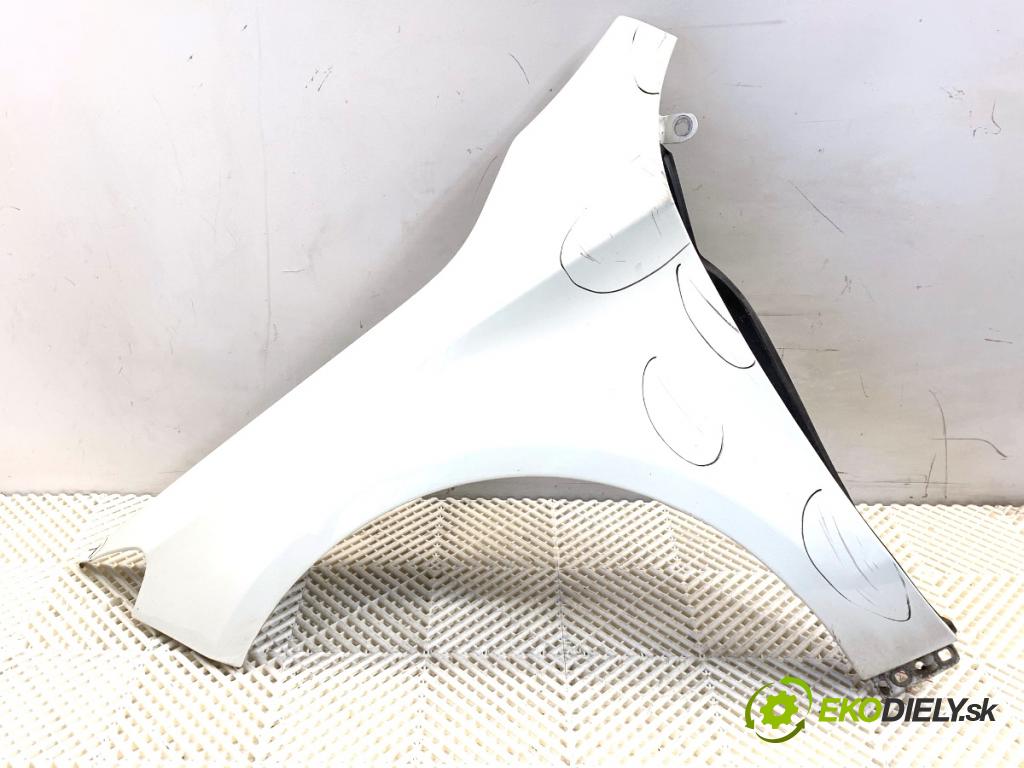 MERCEDES-BENZ CLA coupe coupe 2017 80 kW CLA 180 CDI / d (117.312) 1461 Blatník ľavy predný 