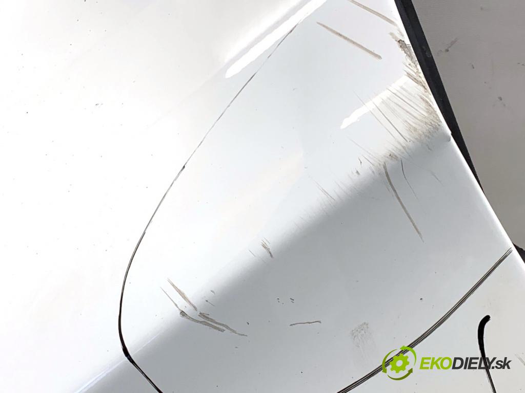 MERCEDES-BENZ CLA coupe coupe 2017 80 kW CLA 180 CDI / d (117.312) 1461 Blatník ľavy predný