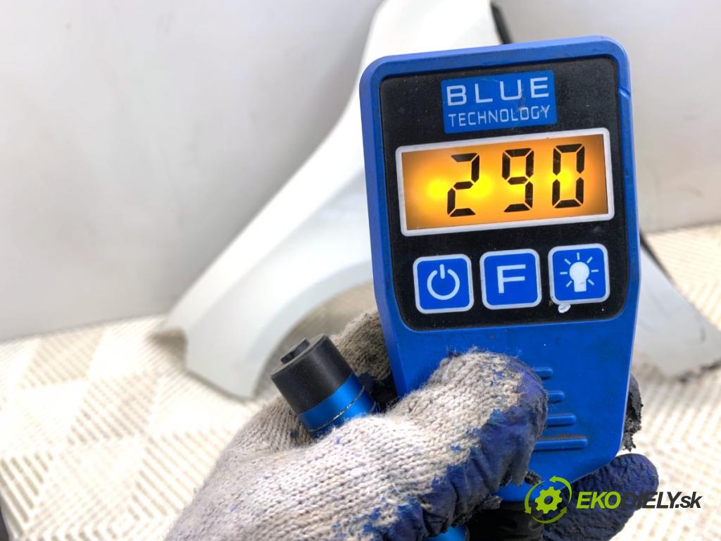 MERCEDES-BENZ CLA coupe coupe 2017 80 kW CLA 180 CDI / d (117.312) 1461 Blatník ľavy predný