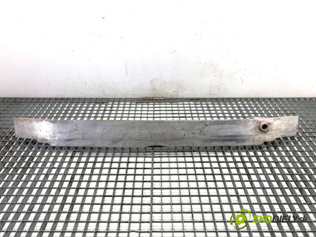 MERCEDES-BENZ CLA coupe coupe 2017 80 kW CLA 180 CDI / d (117.312) 1461 výztuha nárazníka přední část A2466201834 (Přední výztuha)