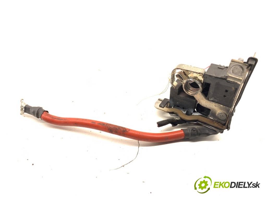 MERCEDES-BENZ CLA coupe coupe 2017 80 kW CLA 180 CDI / d (117.312) 1461 svorka plus A2469067901