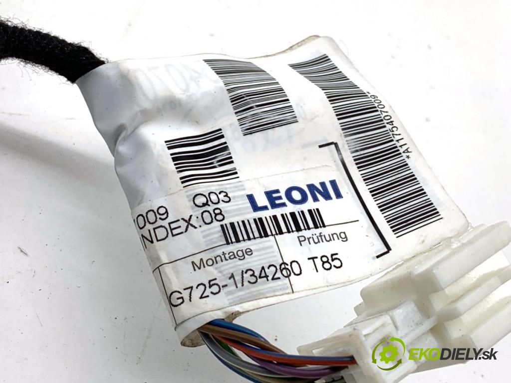 MERCEDES-BENZ CLA coupe coupe 2017 80 kW CLA 180 CDI / d (117.312) 1461 káblovačka dveře zadní část pravý A1175407009