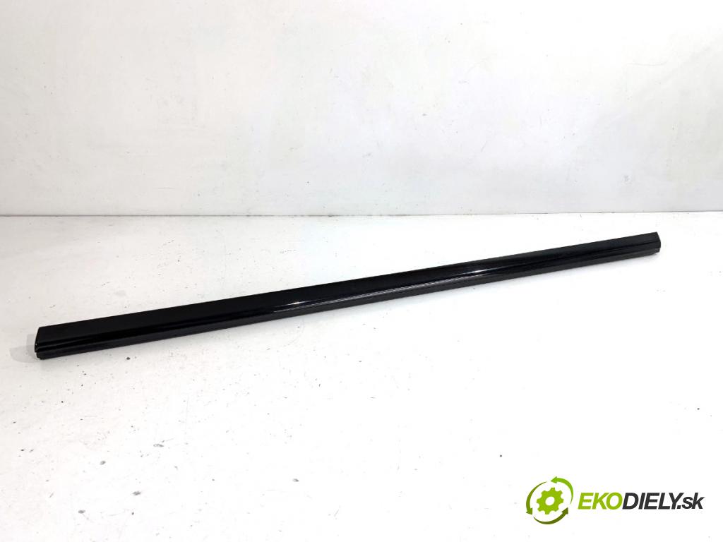 MERCEDES-BENZ CLA coupe coupe 2017 80 kW CLA 180 CDI / d (117.312) 1461 lišta Sbírání: přední část levý A1177250382