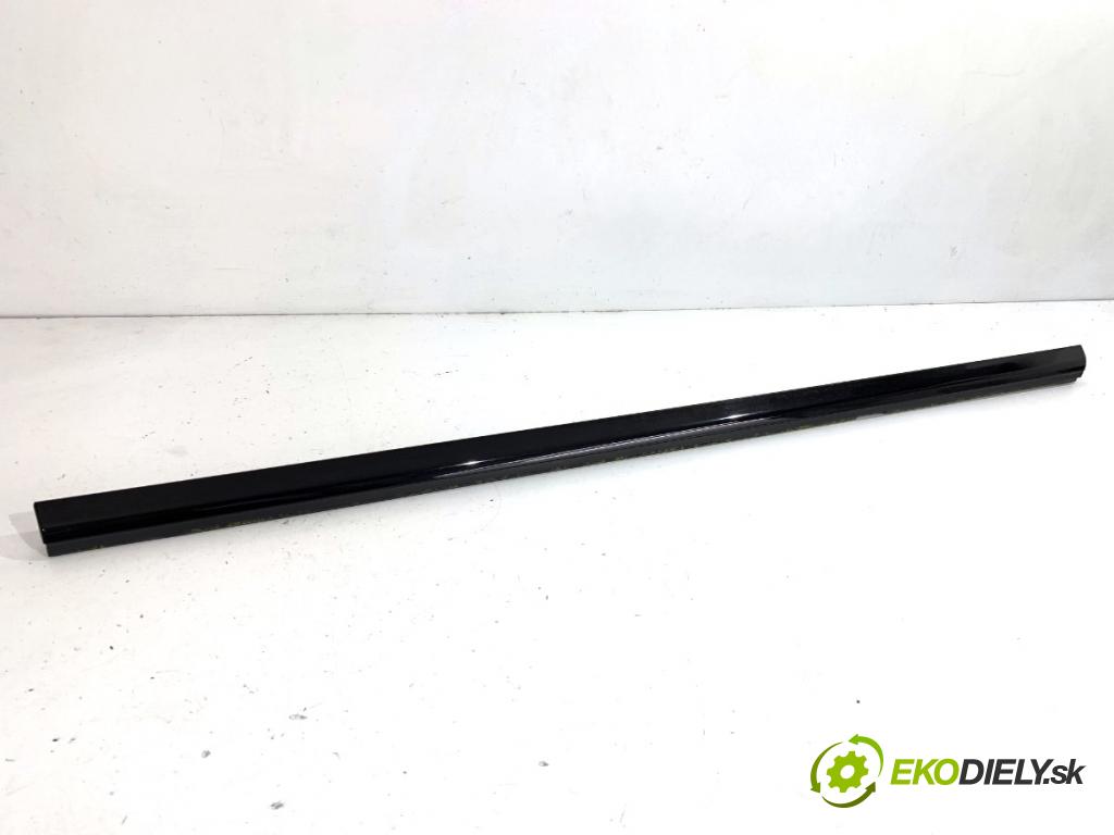 MERCEDES-BENZ CLA coupe coupe 2017 80 kW CLA 180 CDI / d (117.312) 1461 lišta Sbírání: zadní část pravý 