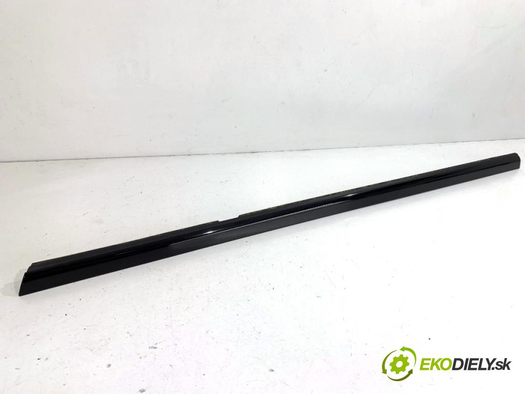 MERCEDES-BENZ CLA coupe coupe 2017 80 kW CLA 180 CDI / d (117.312) 1461 Lišta Sbírání: zad pravy