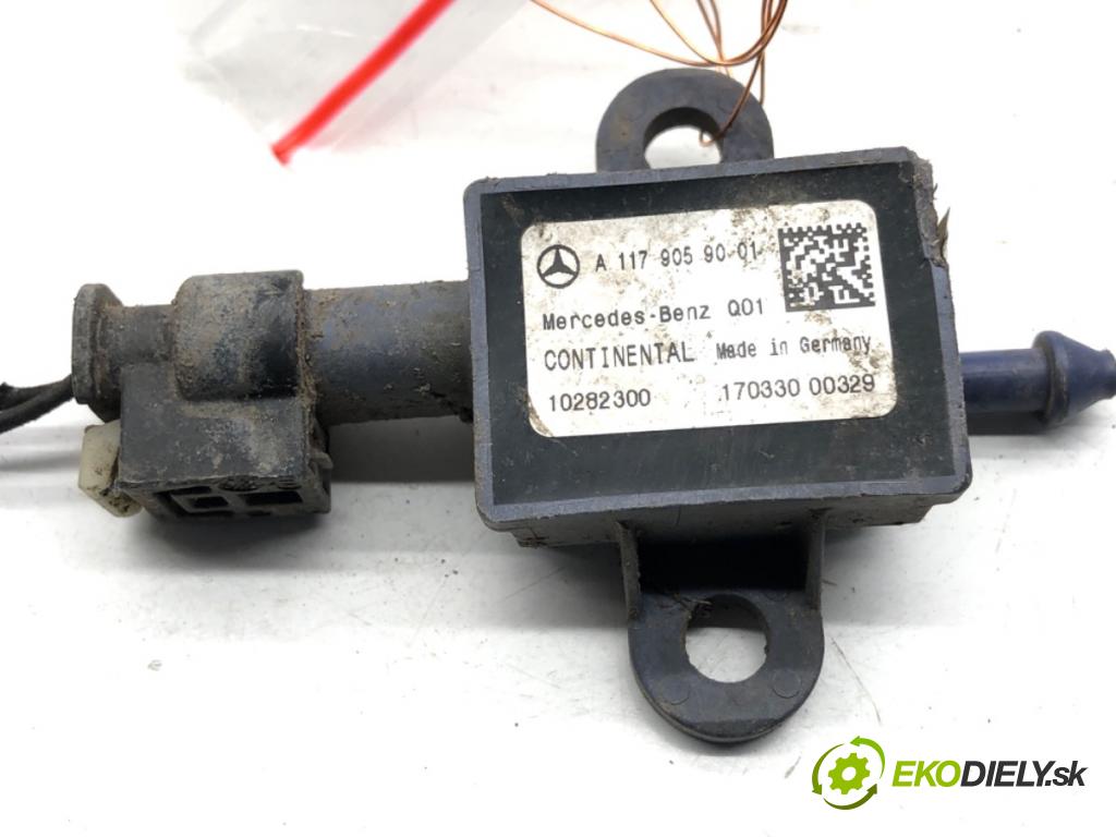 MERCEDES-BENZ CLA coupe coupe 2017 80 kW CLA 180 CDI / d (117.312) 1461 Snímač nárazu A1179059001 (Snímač nárazu)