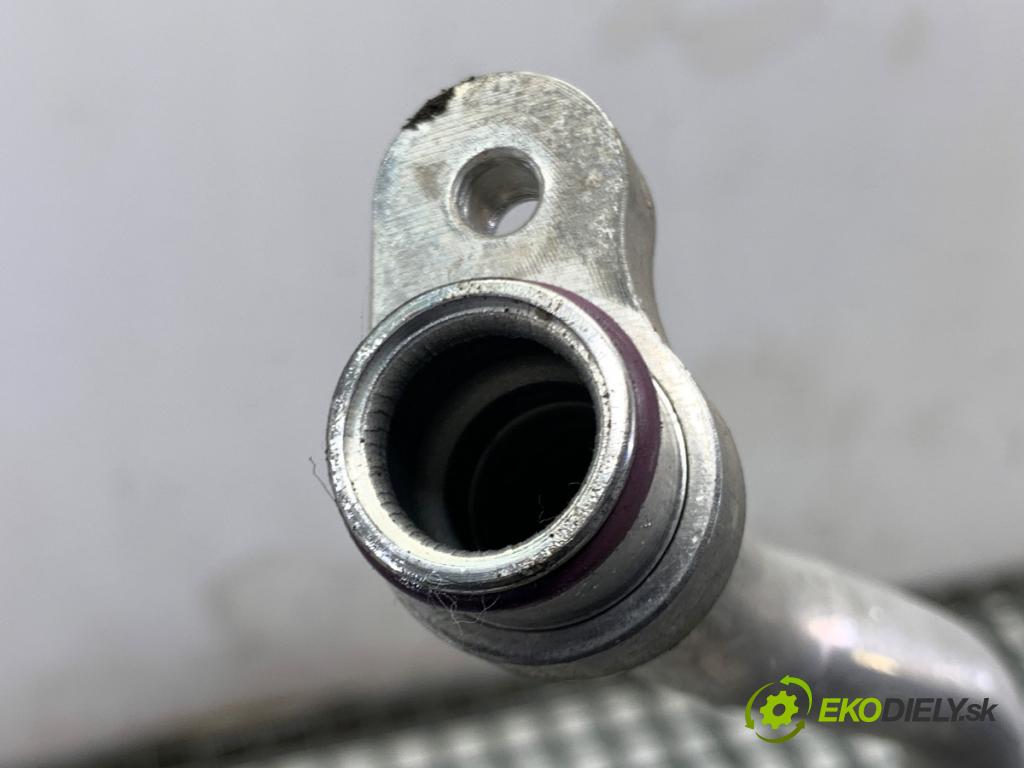 MERCEDES-BENZ CLA coupe coupe 2017 80 kW CLA 180 CDI / d (117.312) 1461 rúrka klimatizácie A2468300902 (Rúrka klimatizácie)