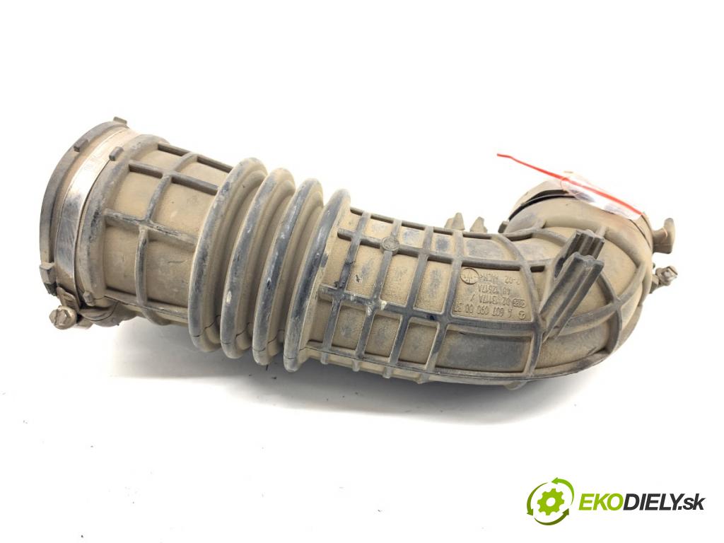 MERCEDES-BENZ CLA coupe coupe 2017 80 kW CLA 180 CDI / d (117.312) 1461 Rúra vzduchu A6070900037