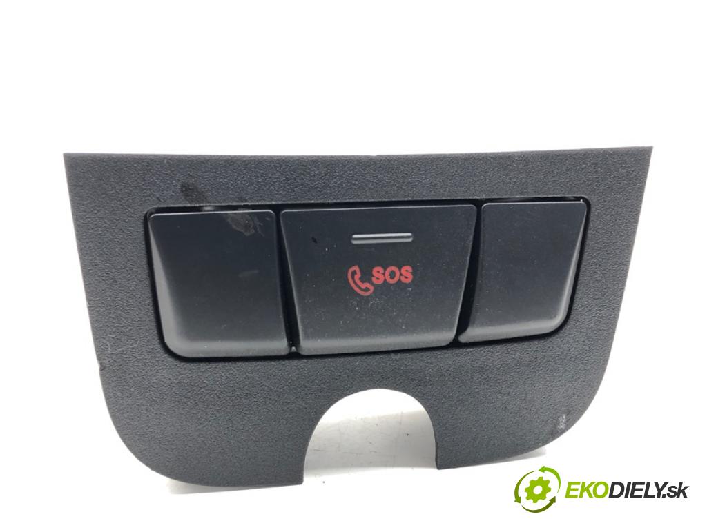 MERCEDES-BENZ CLA coupe coupe 2017 80 kW CLA 180 CDI / d (117.312) 1461 přepínač SOS A1729050051 (Páčky pod volantem)