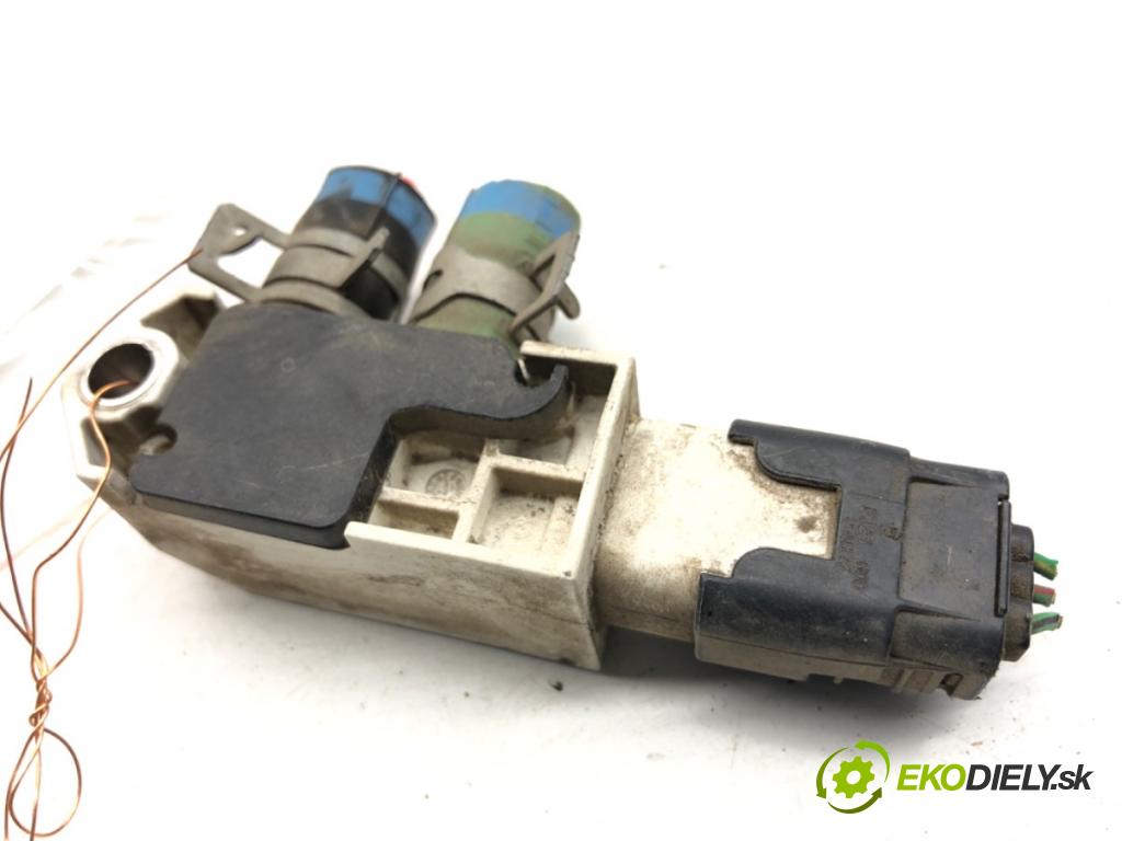 MERCEDES-BENZ CLA coupe coupe 2017 80 kW CLA 180 CDI / d (117.312) 1461 Snímač tlaku spalín DPF 227701177R