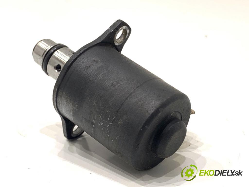 MERCEDES-BENZ CLA coupe coupe 2017 80 kW CLA 180 CDI / d (117.312) 1461 Regulátor tlaku paliva  (Palivový systém ostatné)