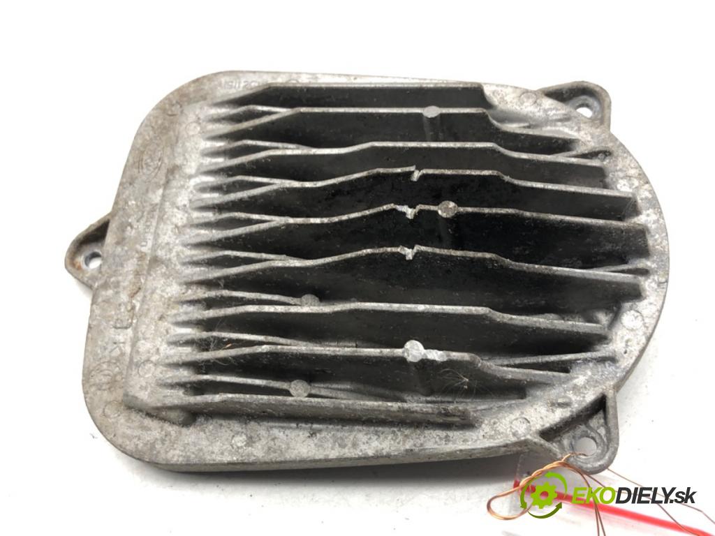 MERCEDES-BENZ CLA coupe coupe 2017 80 kW CLA 180 CDI / d (117.312) 1461 Modul LED A1769066600