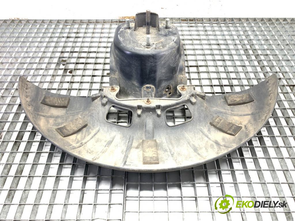 TOYOTA LAND CRUISER J12 samochód terenowy zamknięty 2006 127 kW 3.0 D-4D (KDJ120, KDJ125, KDJ121) 2982 držák uchycení kola NÁHRADNÍ: 51902-60010 (Kola a pneumatiky ostatní)