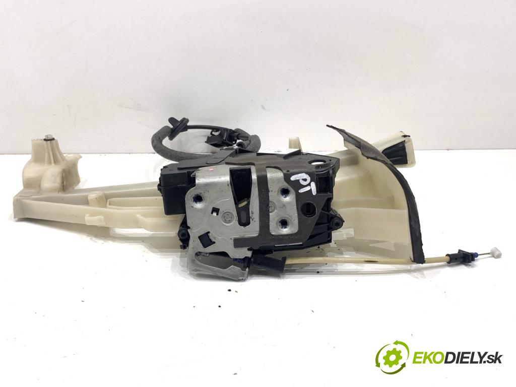 FORD USA ESCAPE III  2017 179 kW 2.0 179 kW [242 KM] 2017 - 2018 1983 zámok dveře pravý zadní část BF6A-F26412-AN