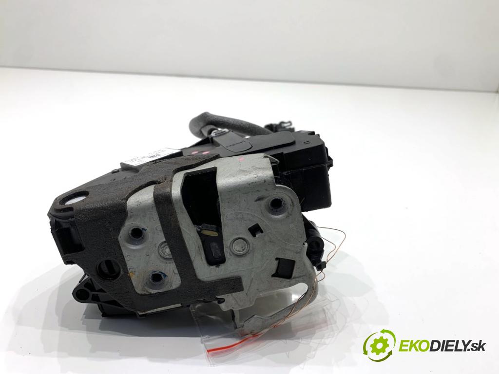 FORD USA ESCAPE III  2017 179 kW 2.0 179 kW [242 KM] 2017 - 2018 1983 zámok Dvere ľavy zad BF6A-F26413-AN