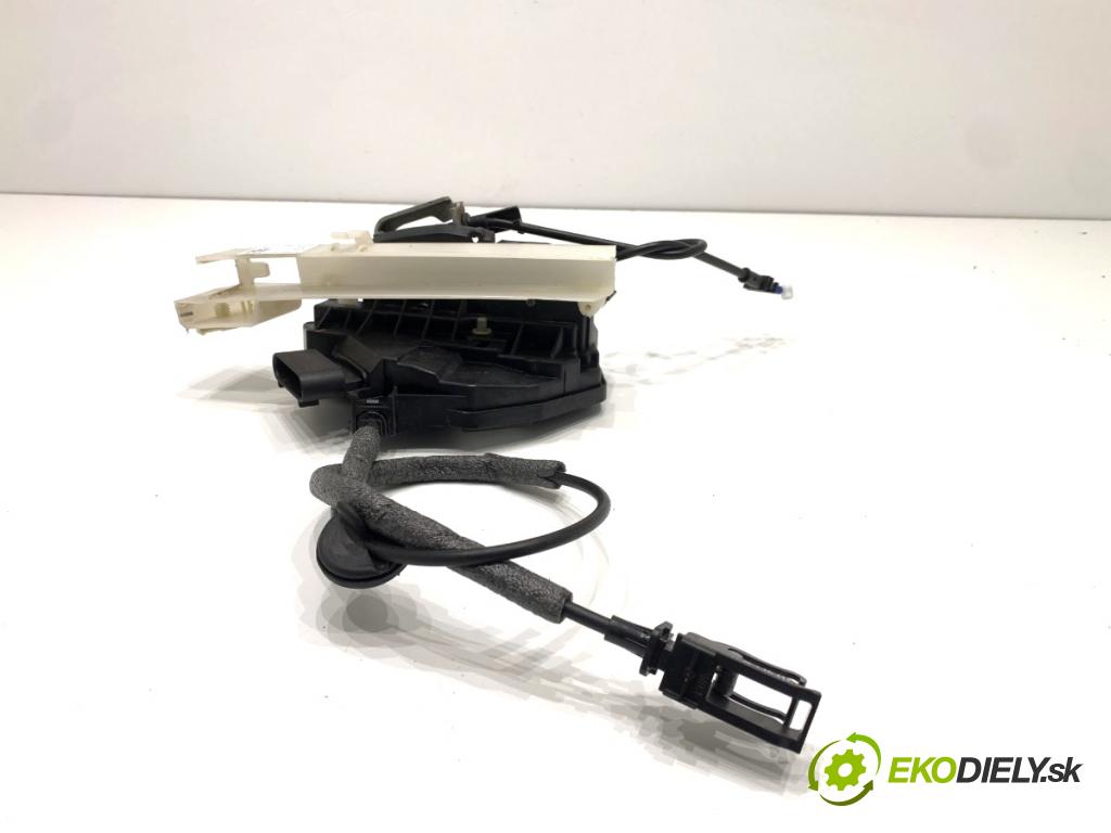 FORD USA ESCAPE III  2017 179 kW 2.0 179 kW [242 KM] 2017 - 2018 1983 zámok Dvere pravy predný BF6A-F21812-AN