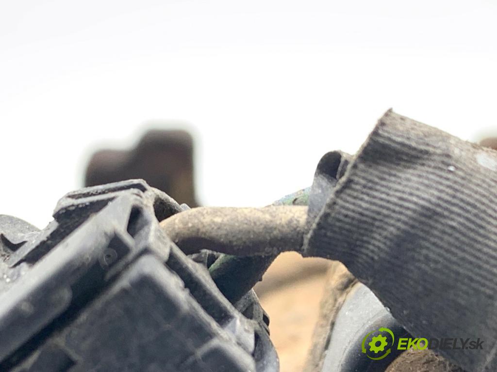 FORD USA ESCAPE III  2017 179 kW 2.0 179 kW [242 KM] 2017 - 2018 1983 Brzdič strmeň pravy zad