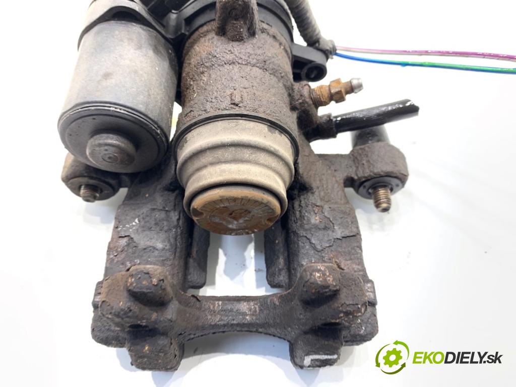 FORD USA ESCAPE III  2017 179 kW 2.0 179 kW [242 KM] 2017 - 2018 1983 Brzdič strmeň ľavy zad