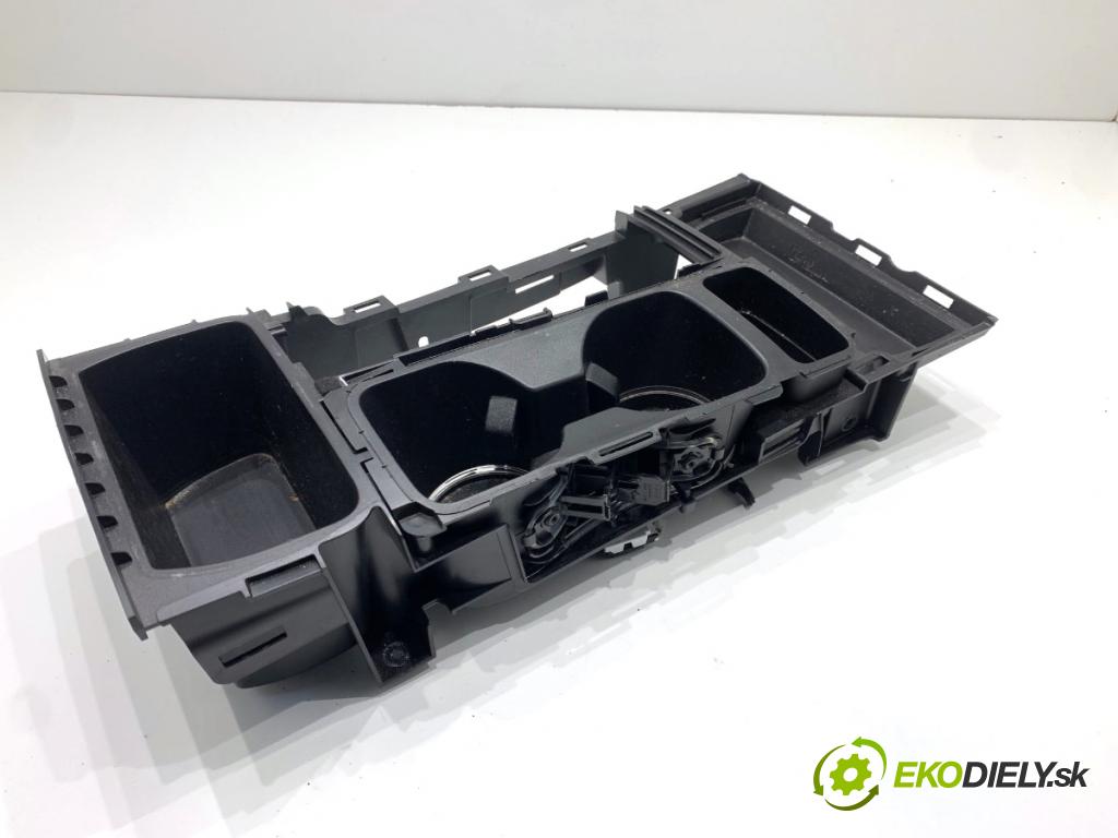 FORD USA ESCAPE III  2017 179 kW 2.0 179 kW [242 KM] 2017 - 2018 1983 držák na nápoje  (Držák nápojů)