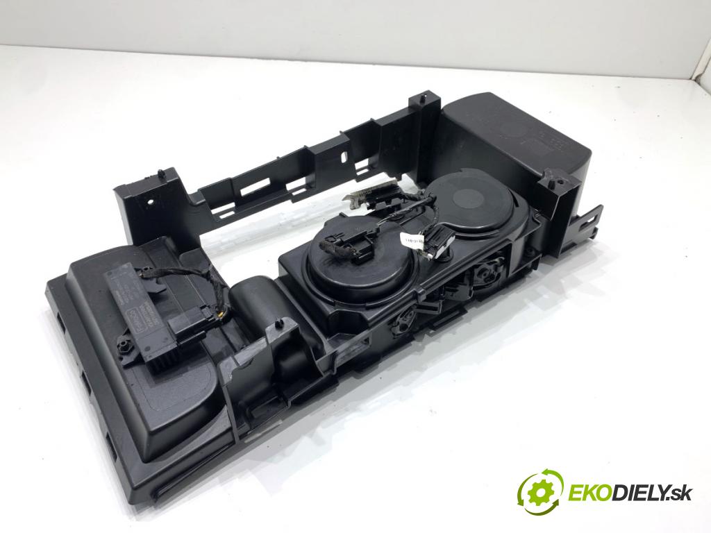 FORD USA ESCAPE III  2017 179 kW 2.0 179 kW [242 KM] 2017 - 2018 1983 Držiak na nápoje  (Držiak (úchyt) na nápoje)